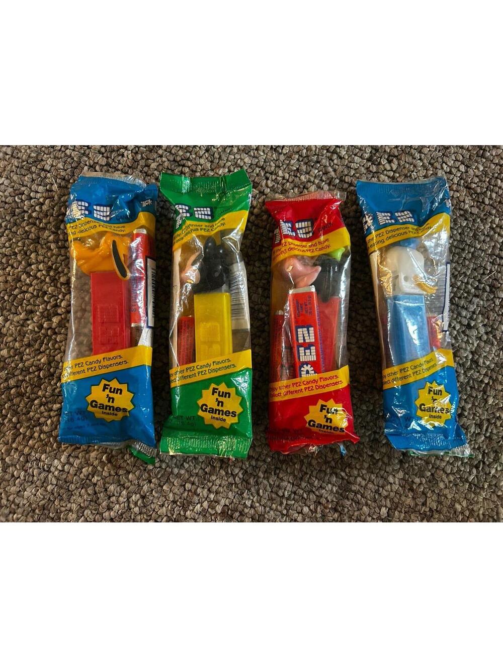 Lot of 4 PEZ Fun 'n Games Candy Dispenser Packs Sealed Assorted Colors